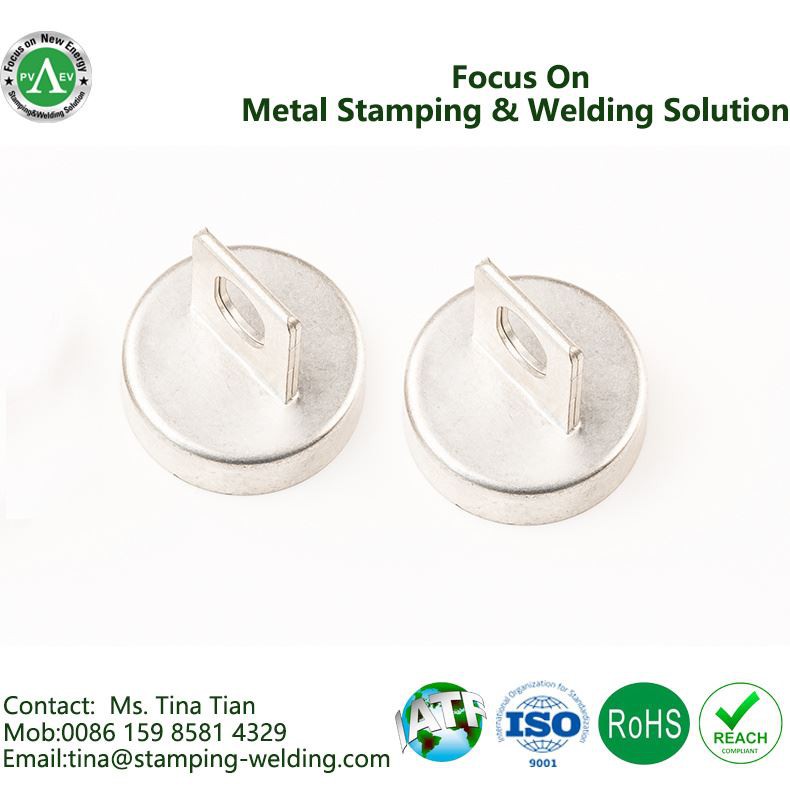 Kontakt z czapką bezpiecznika