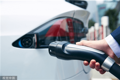 Kierownictwo branży motoryzacyjnej wycina duże dziury w „nadwyżce mocy produk...